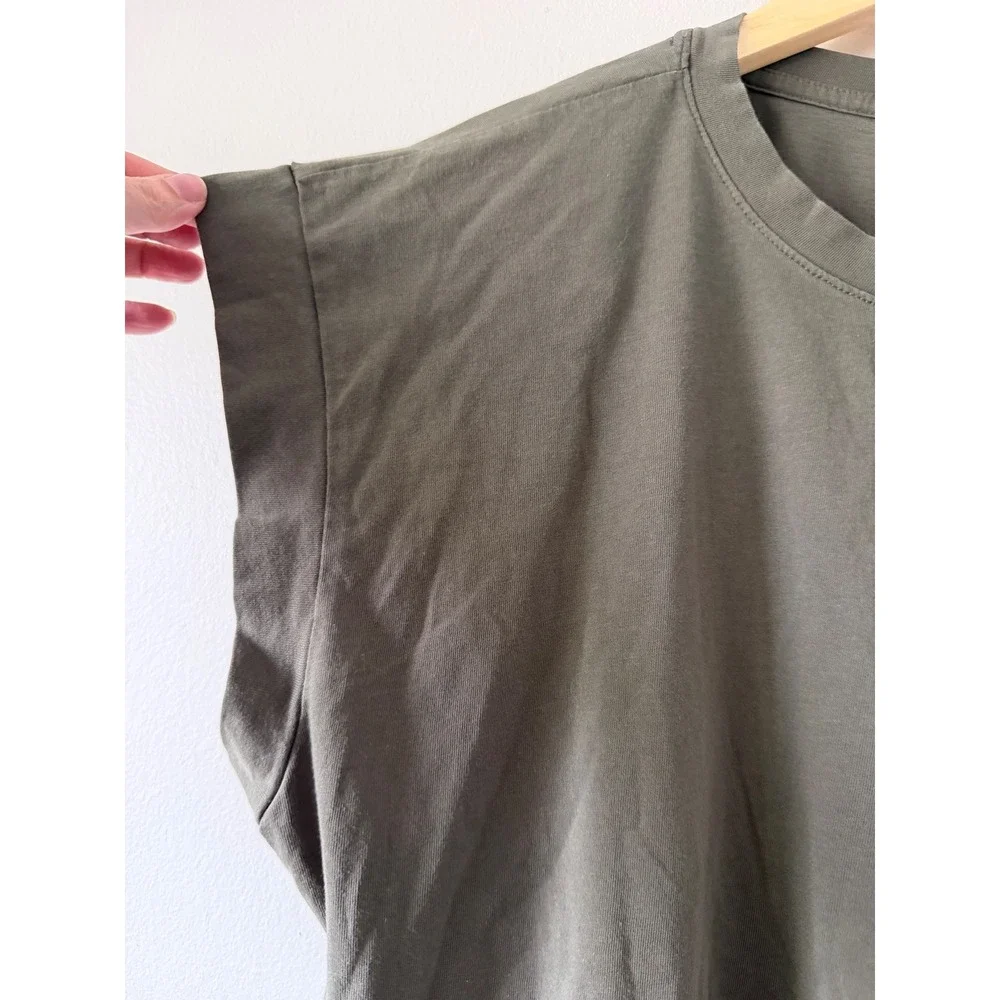 A New Day Womens XXL Olive Green Cuffed Cap Sleeve Muscle Tee Boxy Basic T-Shirt - Picture 4 of 6